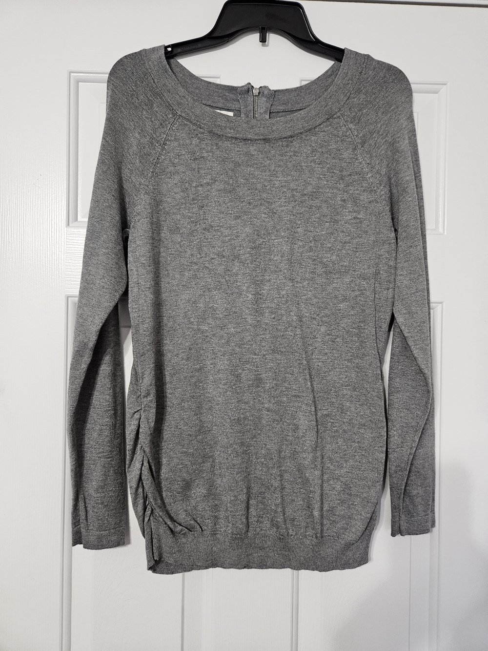 Maurices Gray Scoop Neck Long Sleeve Sweater